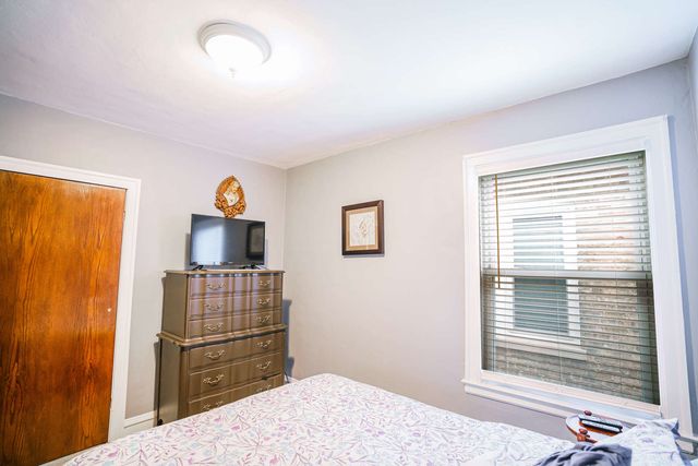 3534 N Nora Avenue, Chicago, IL 60634