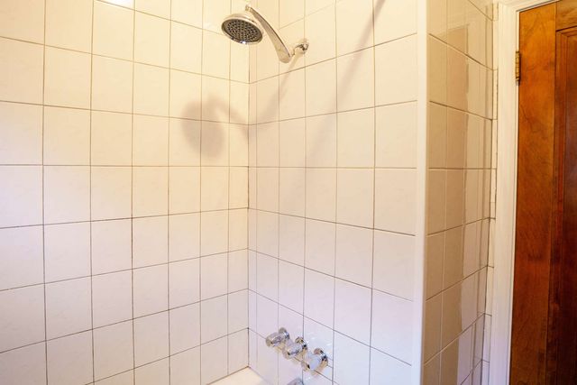 3534 N Nora Avenue, Chicago, IL 60634