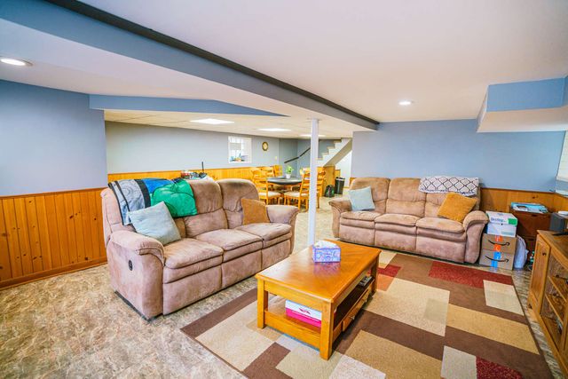 3534 N Nora Avenue, Chicago, IL 60634