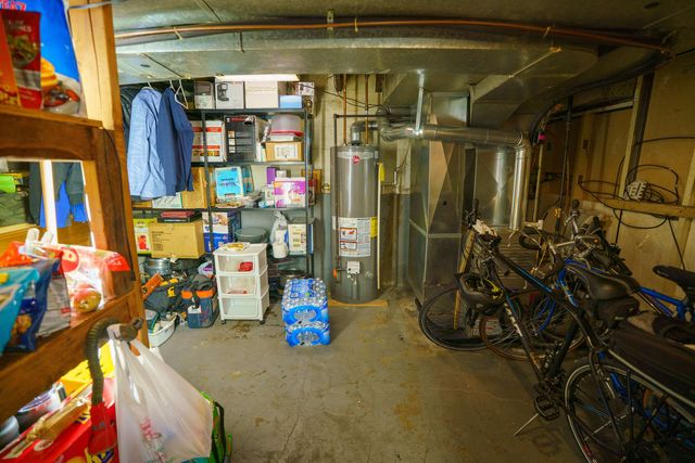 3534 N Nora Avenue, Chicago, IL 60634