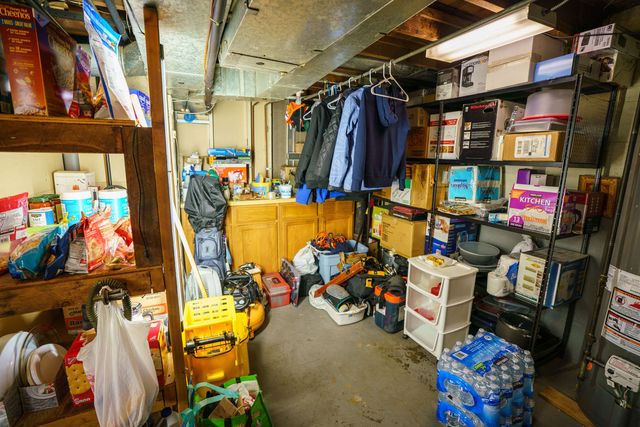 3534 N Nora Avenue, Chicago, IL 60634