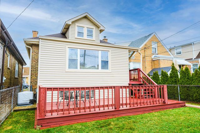 3534 N Nora Avenue, Chicago, IL 60634