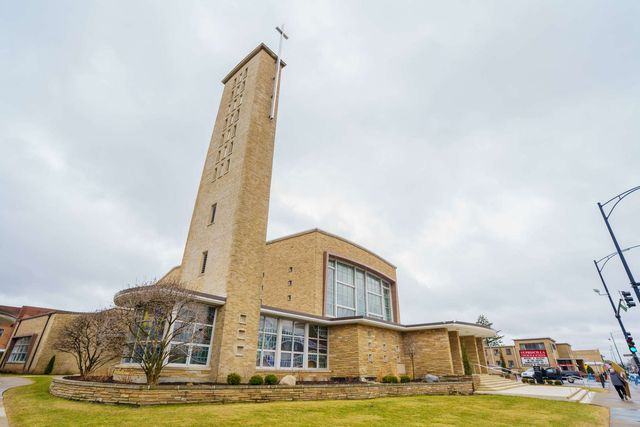 3534 N Nora Avenue, Chicago, IL 60634