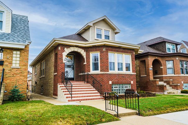 3534 N Nora Avenue, Chicago, IL 60634