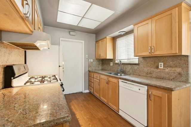 4657 4657 Pardee Ave, Fremont, CA 94538