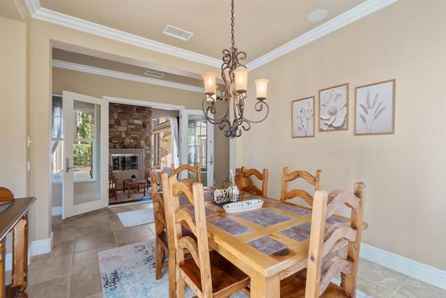 3222 Sitio Oceano, Carlsbad, CA 92009