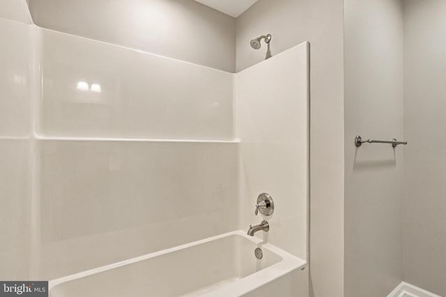 152 PERSIMMON RD, Front Royal, VA 22630