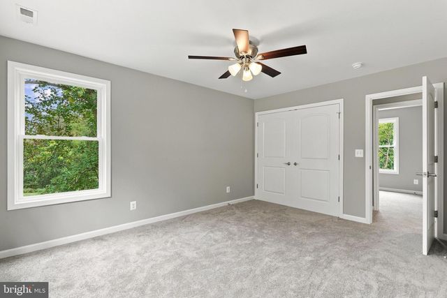 152 PERSIMMON RD, Front Royal, VA 22630