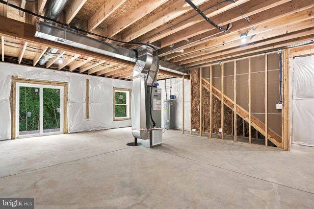 152 PERSIMMON RD, Front Royal, VA 22630