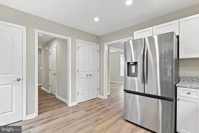 152 PERSIMMON RD, Front Royal, VA 22630