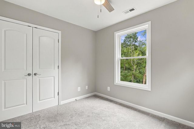 152 PERSIMMON RD, Front Royal, VA 22630