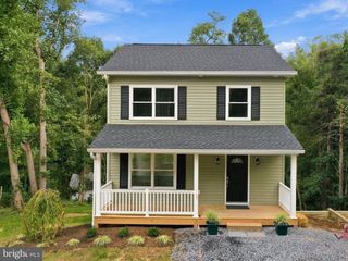 152 PERSIMMON RD, Front Royal, VA 22630