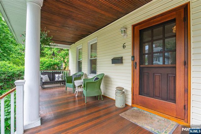 6 Garfield Place, Montclair, NJ 07043
