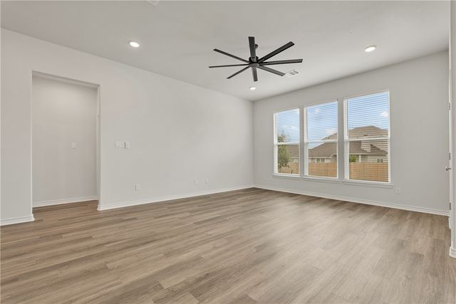 3184 Margaret Rudder Parkway, Bryan, TX 77808