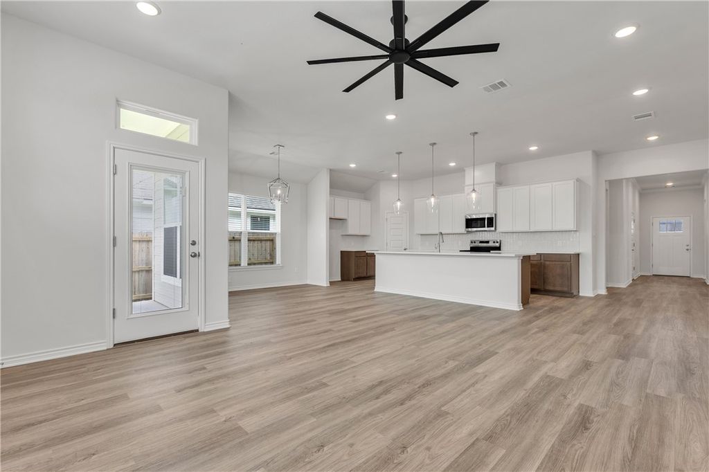 3184 Margaret Rudder Parkway, Bryan, TX 77808 — photo 4