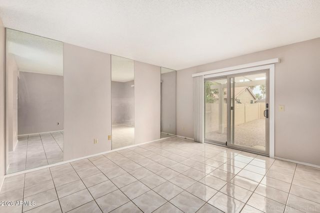 26629 S NEW TOWN Drive, Sun Lakes, AZ 85248