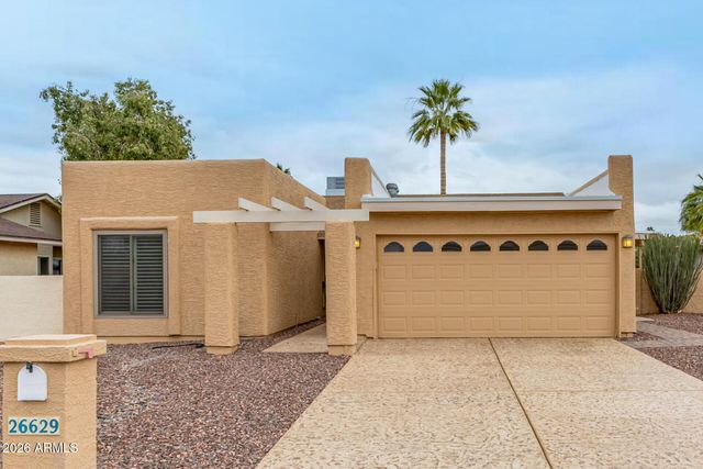 26629 S NEW TOWN Drive, Sun Lakes, AZ 85248
