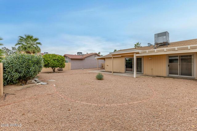 26629 S NEW TOWN Drive, Sun Lakes, AZ 85248