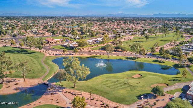 26629 S NEW TOWN Drive, Sun Lakes, AZ 85248