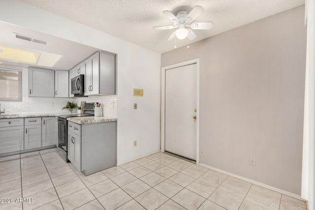 26629 S NEW TOWN Drive, Sun Lakes, AZ 85248