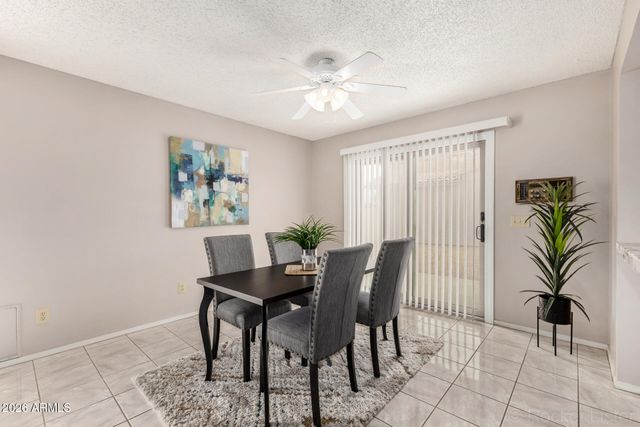 26629 S NEW TOWN Drive, Sun Lakes, AZ 85248