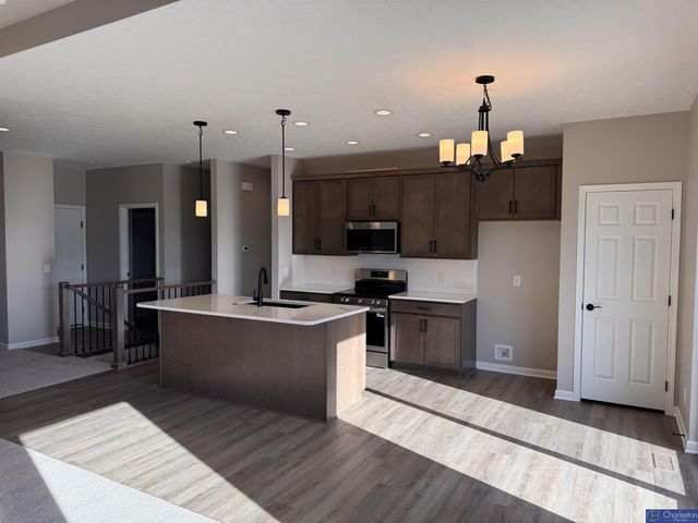 4409 Lookingglass Drive, Bellevue, NE 68123