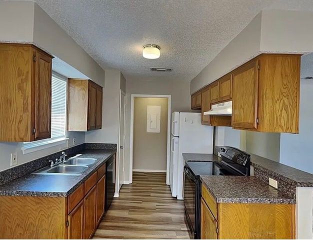 612 Race Street, Crowley, TX 76036