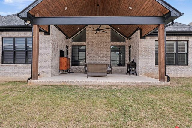1630 Dolphin Drive, Conway, AR 72034