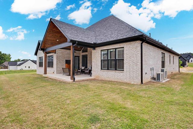 1630 Dolphin Drive, Conway, AR 72034