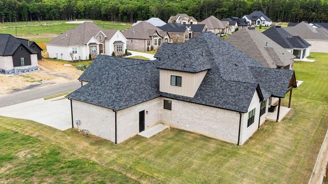 1630 Dolphin Drive, Conway, AR 72034