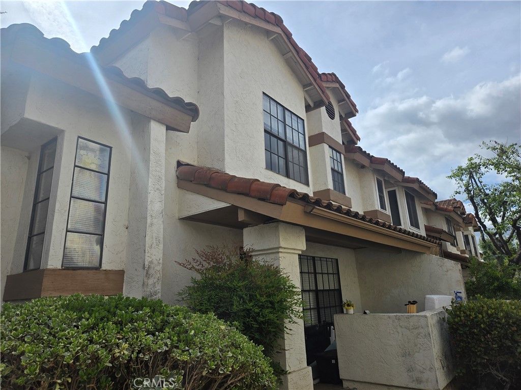 Image 1 of property listing at 1651 S Juniper, Escondido, CA 92025