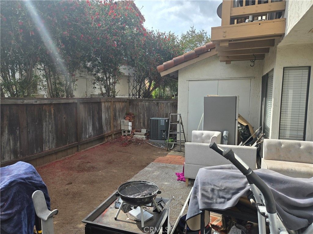 Image 3 of property listing at 1651 S Juniper, Escondido, CA 92025