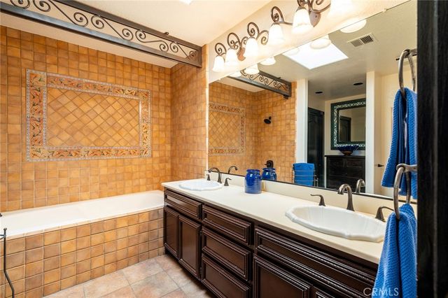 36170 Avenida De Las Montanas, Cathedral City, CA 92234