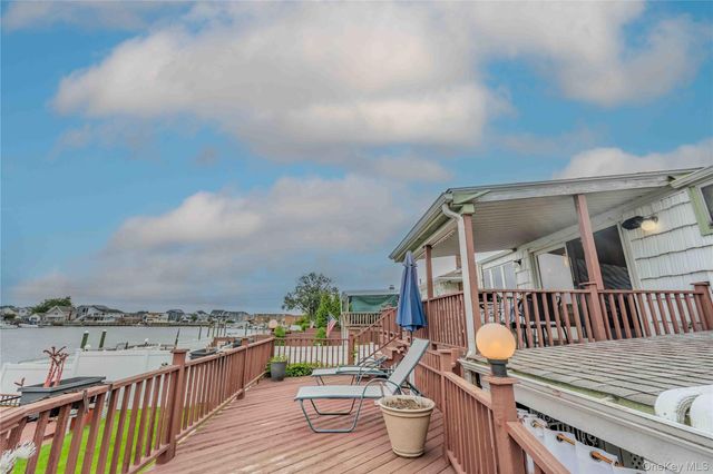 3232 Ocean Harbor Drive, Oceanside, NY 11572