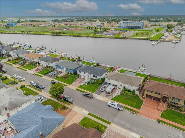 3232 Ocean Harbor Drive, Oceanside, NY 11572