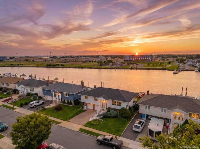 3232 Ocean Harbor Drive, Oceanside, NY 11572