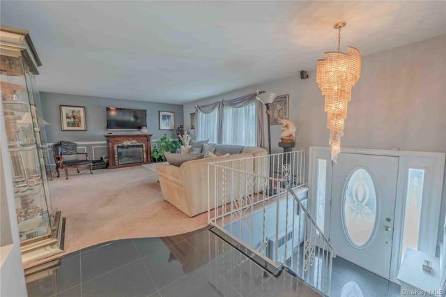 3232 Ocean Harbor Drive, Oceanside, NY 11572