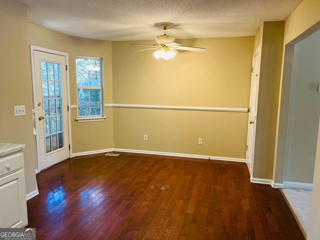 129 Lost Lake Drive, Villa Rica, GA 30180