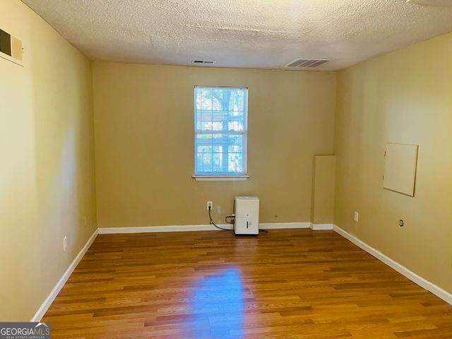 129 Lost Lake Drive, Villa Rica, GA 30180