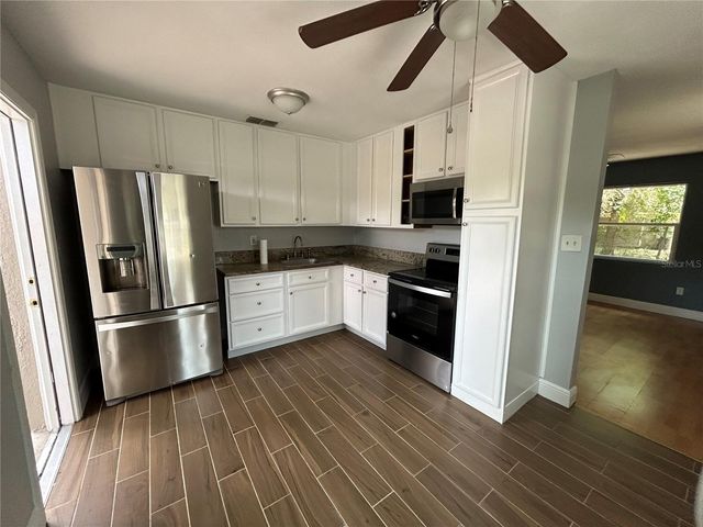 7423 SE 226TH TERRACE, Hawthorne, FL 32640
