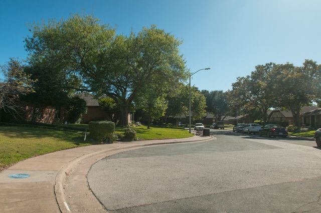 13422 Buckthorne Circle, Dallas, TX 75243