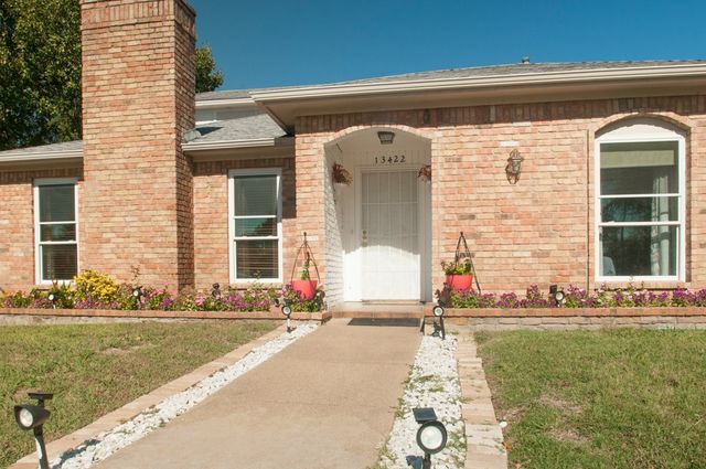 13422 Buckthorne Circle, Dallas, TX 75243
