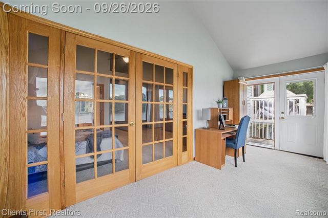 602 Cushing Street, Lake Orion, MI 48362