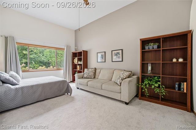 602 Cushing Street, Lake Orion, MI 48362