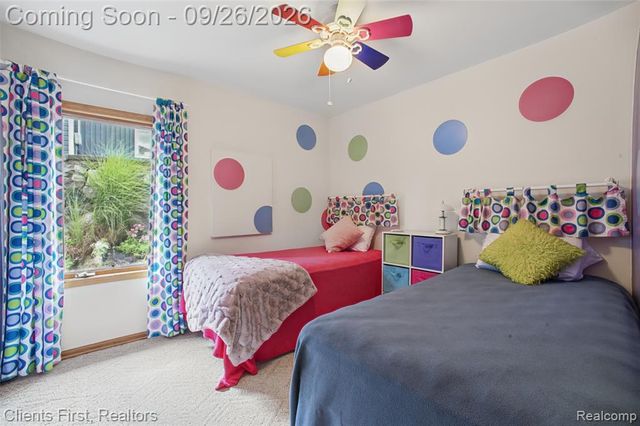 602 Cushing Street, Lake Orion, MI 48362