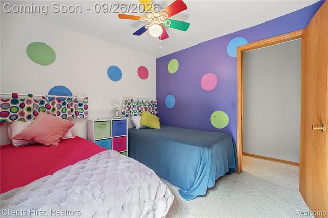 602 Cushing Street, Lake Orion, MI 48362