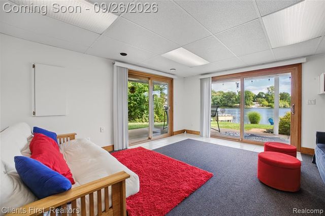 602 Cushing Street, Lake Orion, MI 48362