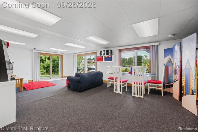 602 Cushing Street, Lake Orion, MI 48362