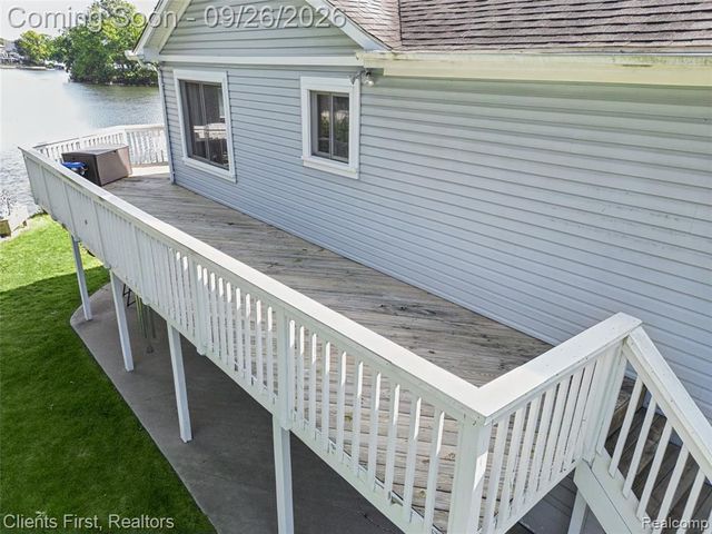602 Cushing Street, Lake Orion, MI 48362