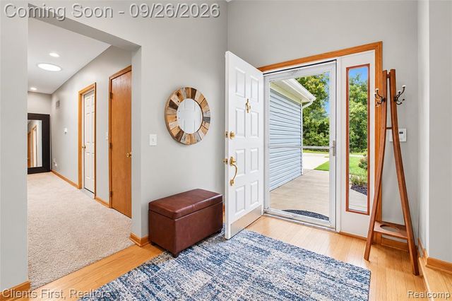 602 Cushing Street, Lake Orion, MI 48362